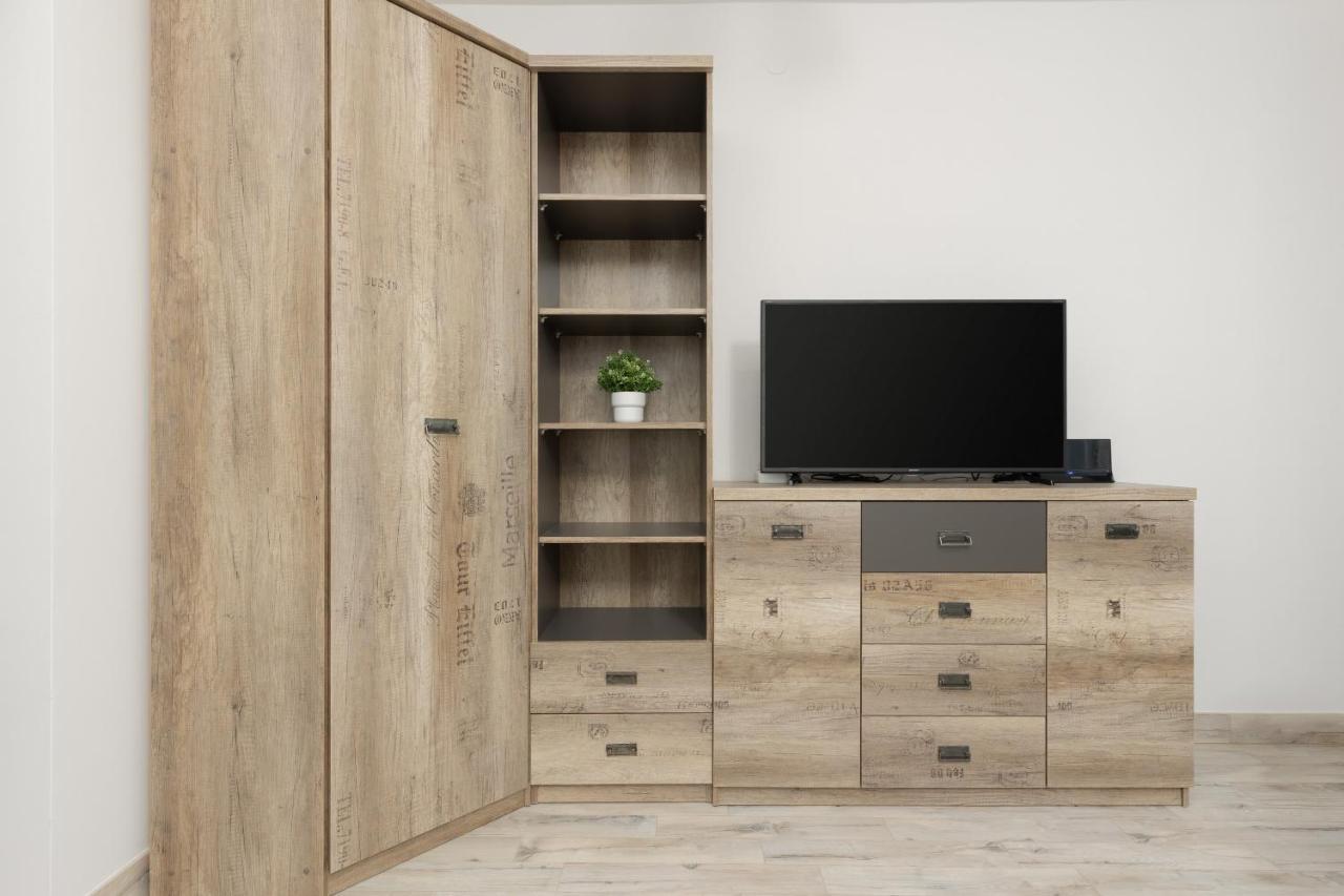 Studio Warsaw Wlochy 1 Sierpnia By Noclegi Renters מראה חיצוני תמונה