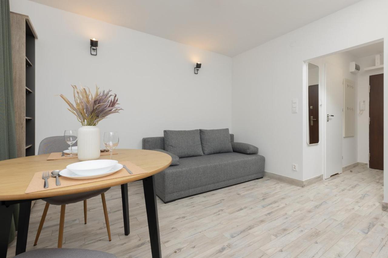 Studio Warsaw Wlochy 1 Sierpnia By Noclegi Renters מראה חיצוני תמונה